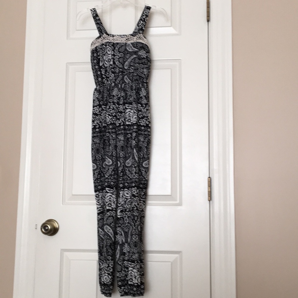 Girls full length Romper. Size 7-8